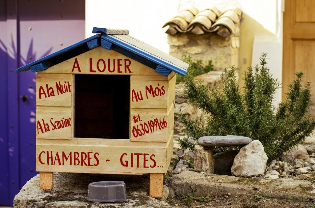 Gite Fa Mille Maison Bleu Robion en Luberon 部屋 写真